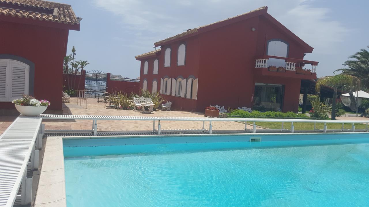 Bed and Breakfast I Giardini Di Giano Torre di Faro Exterior foto
