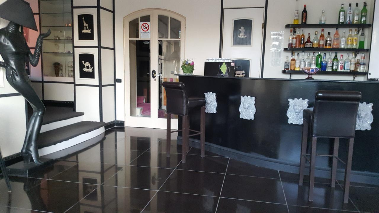 Bed and Breakfast I Giardini Di Giano Torre di Faro Exterior foto