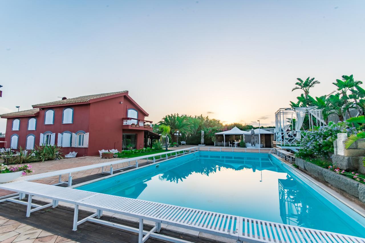 Bed and Breakfast I Giardini Di Giano Torre di Faro Exterior foto